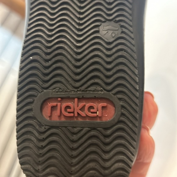 RIEKER Black Leather Flats Anti-Stress Slip-on Comfort Driving Loafer Shoes - Picture 10 of 16